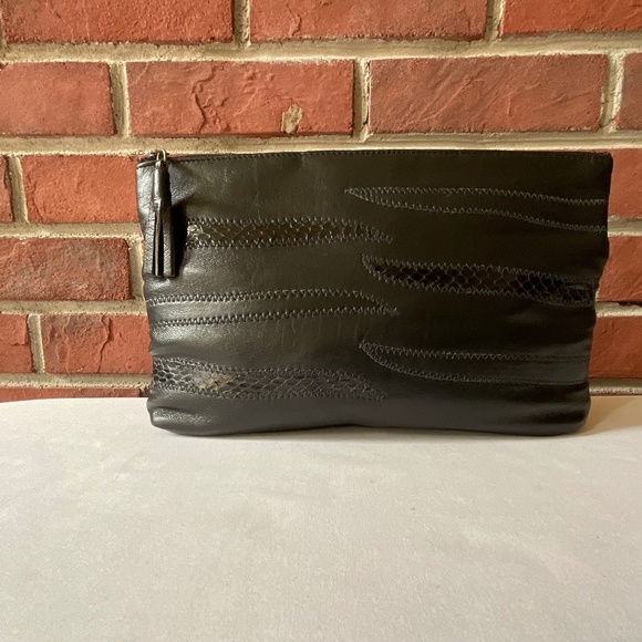 •Ande Vintage Black Leather Snake Skin Details Zip Clutch 12”x8” - Picture 1 of 14